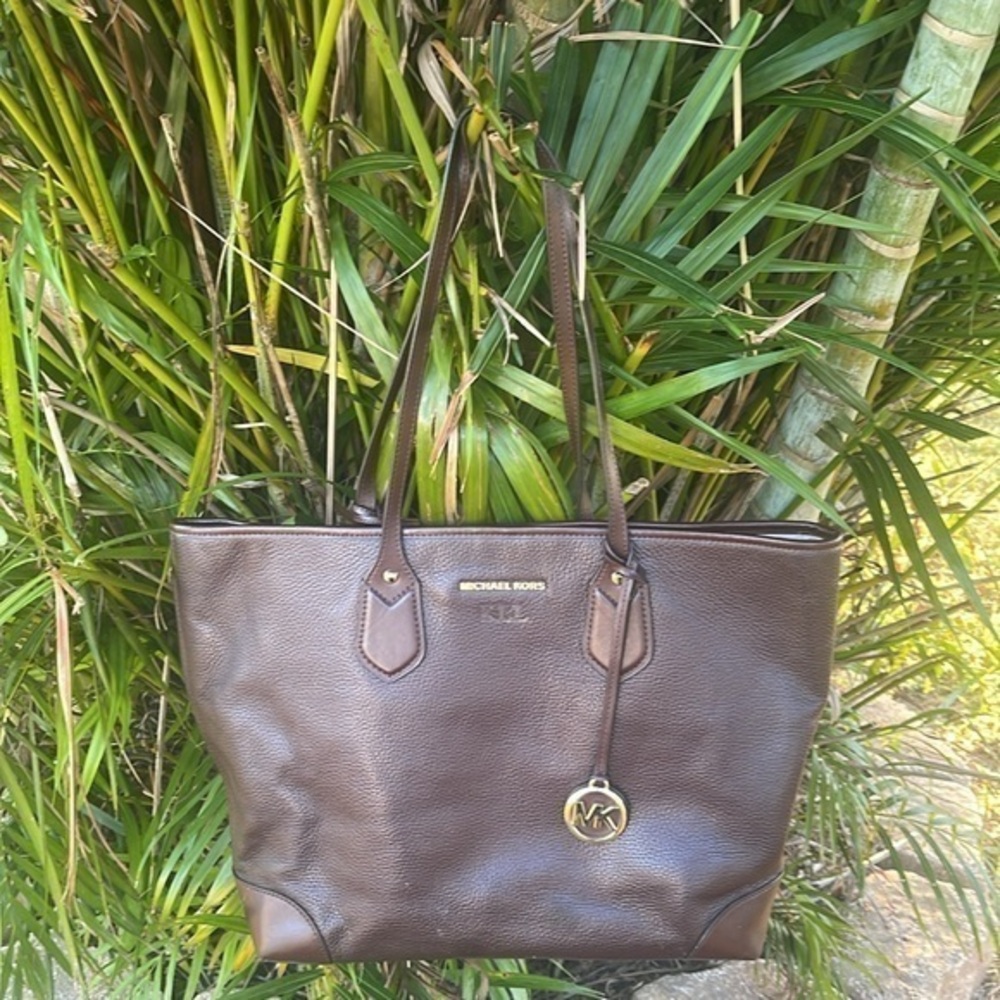 MICHAEL KORS Eva pebbled leather tote bag barolo